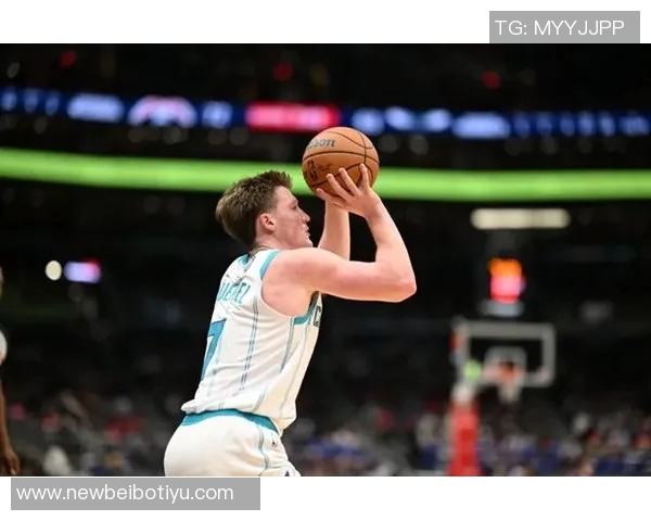 克尼佩尔状态火热近三场场均24分8板三分命中率超高表现引发关注 克尼佩尔状态火热近三场场均24分8板三分命中率超高表现引发关注