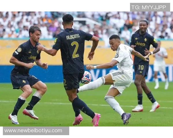 贡萨洛赛后自谦称姆巴佩天然替补赞其为世界最佳球员